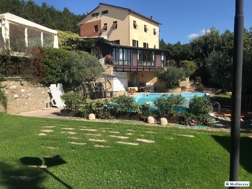 appartamento in vendita a Gubbio in zona Santa Cristina