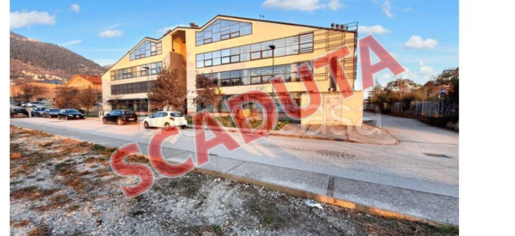 negozio in vendita a Gubbio