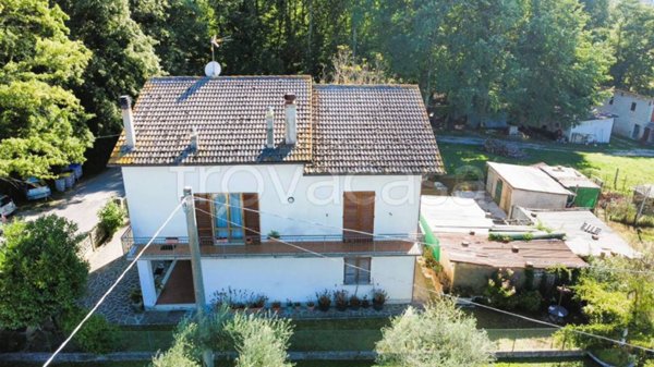 casa indipendente in vendita a Gubbio
