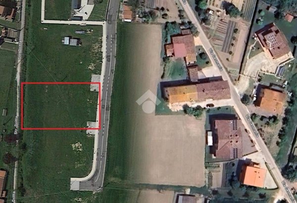 terreno edificabile in vendita a Gubbio in zona Cipolleto