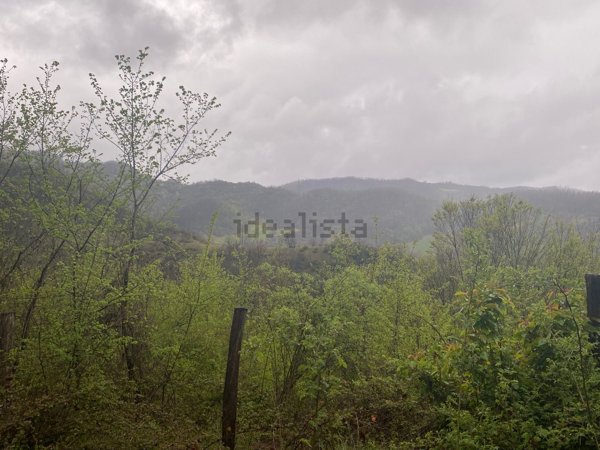 casale in vendita a Gubbio in zona Burano