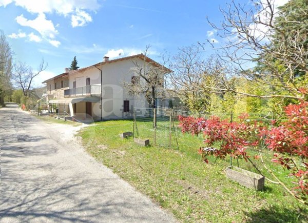 quadrivano in vendita a Gubbio