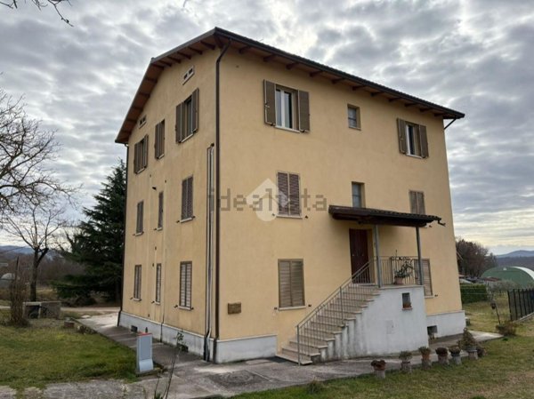 appartamento in vendita a Gubbio in zona Branca