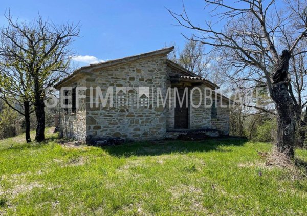 casa indipendente in vendita a Gubbio in zona San Martino in Colle