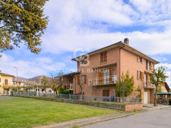 casa indipendente in vendita a Gubbio in zona Padule