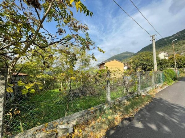 terreno agricolo in vendita a Gubbio in zona Semonte