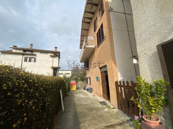 appartamento in vendita a Gubbio in zona Padule