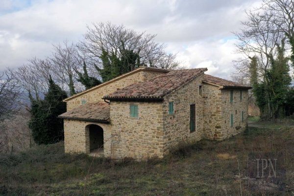 casa indipendente in vendita a Gubbio