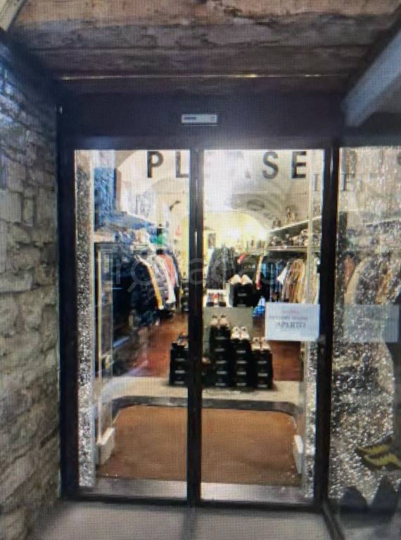 negozio in vendita a Gubbio