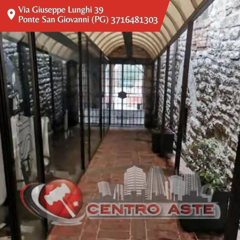 negozio in vendita a Gubbio