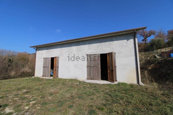 casa indipendente in vendita a Gubbio in zona Spada