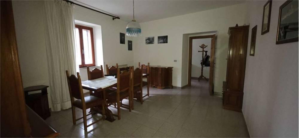 appartamento in vendita a Gubbio in zona Scritto