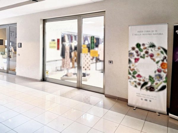 negozio in vendita a Gubbio