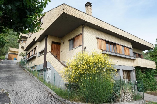 casa indipendente in vendita a Gubbio in zona Semonte