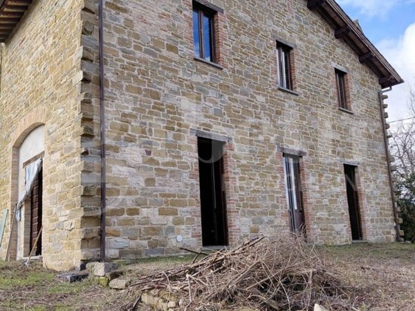 casa indipendente in vendita a Gubbio
