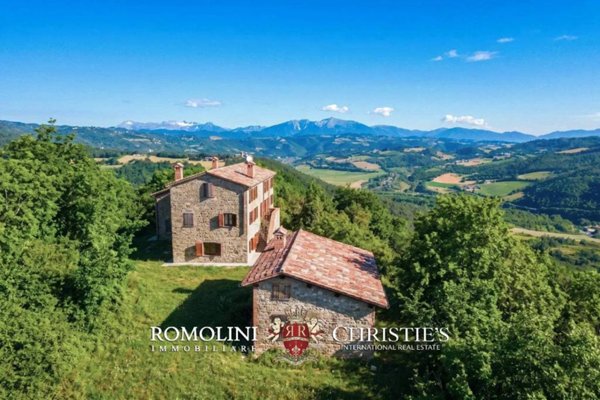 casa indipendente in vendita a Gubbio in zona Belvedere
