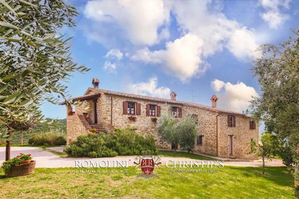 casa indipendente in vendita a Gubbio