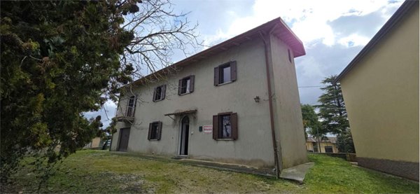casa indipendente in vendita a Gubbio in zona Belvedere