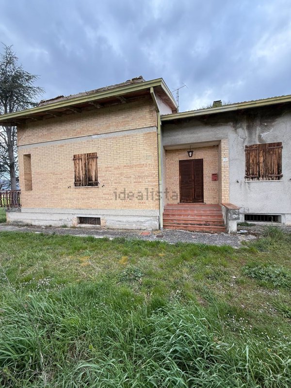 casa indipendente in vendita a Gubbio