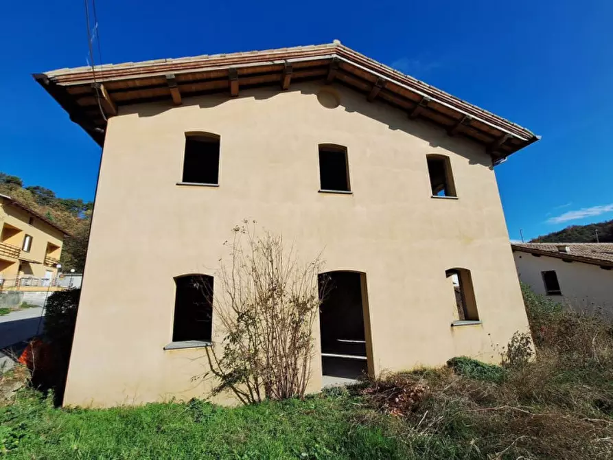 casa indipendente in vendita a Gubbio in zona Branca