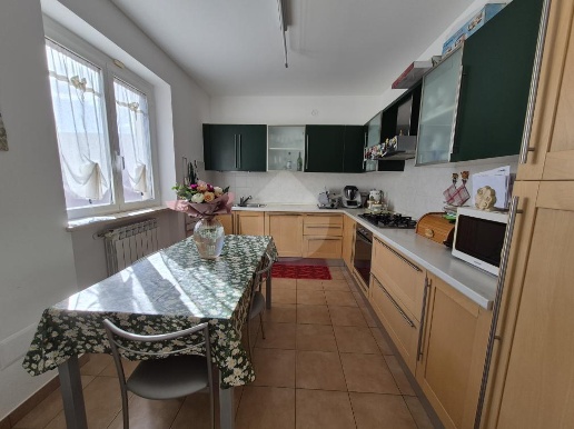 appartamento in vendita a Gubbio in zona Cipolleto