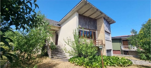 casa indipendente in vendita a Gubbio in zona Carbonesca
