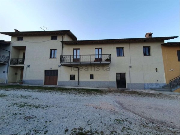 appartamento in vendita a Gubbio in zona Mocaiana