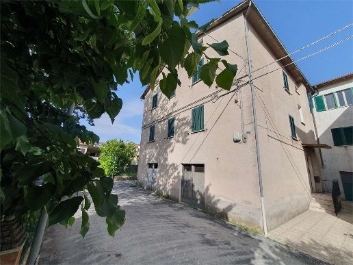 appartamento in vendita a Gubbio in zona Padule
