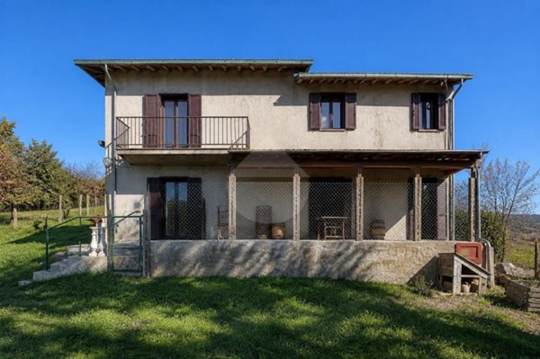 casa indipendente in vendita a Gubbio