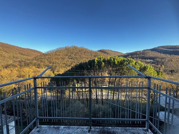casa indipendente in vendita a Gubbio