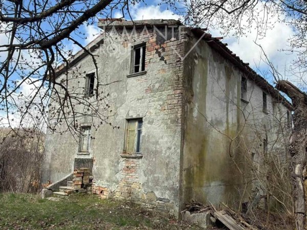 casa indipendente in vendita a Gubbio