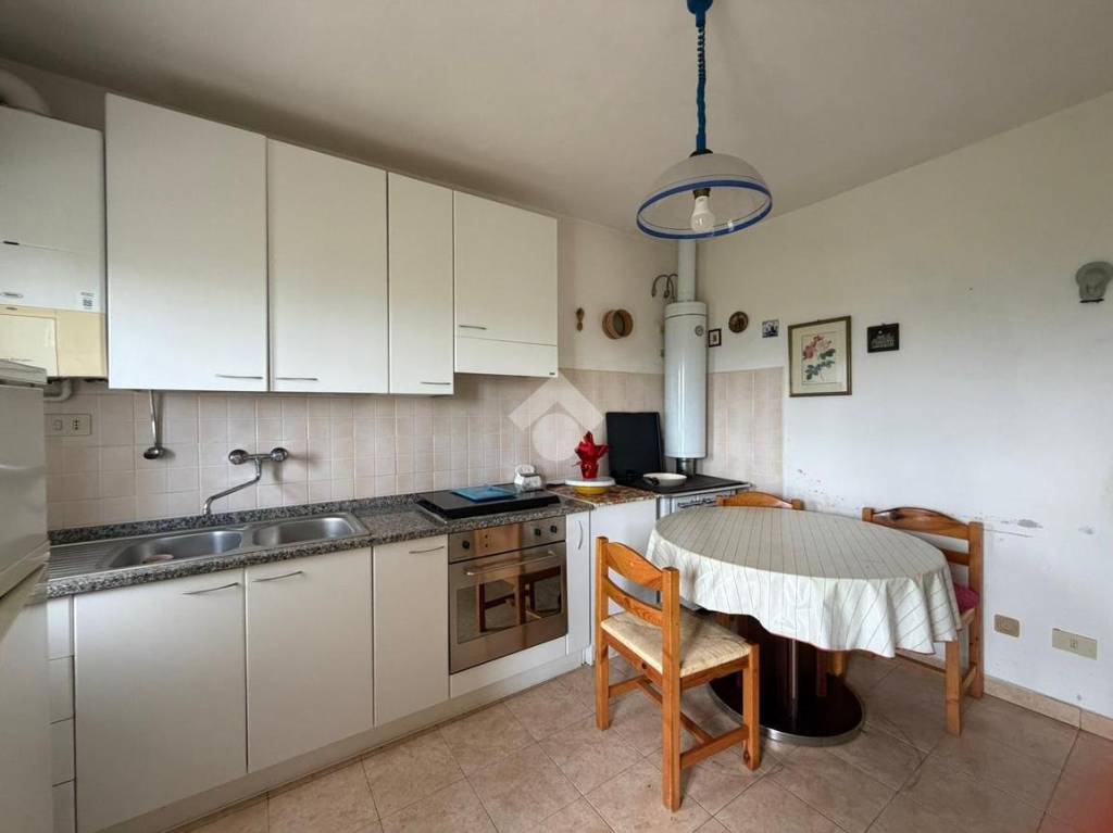 appartamento in vendita a Gubbio in zona Torre Calzolari