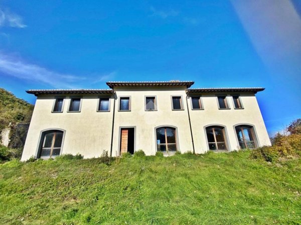 casa indipendente in vendita a Gubbio in zona Spada