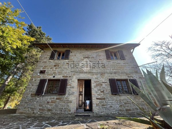 casa indipendente in vendita a Gubbio