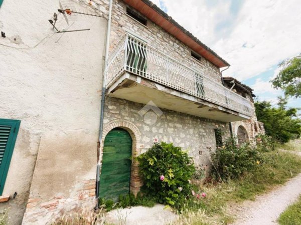 appartamento in vendita a Gubbio in zona Monteleto