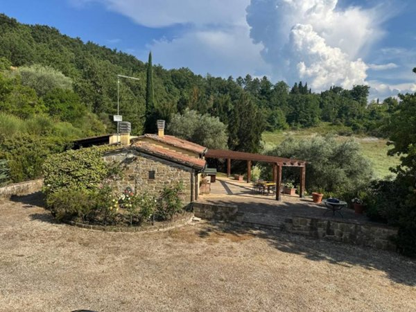 casa indipendente in vendita a Gubbio in zona Belvedere