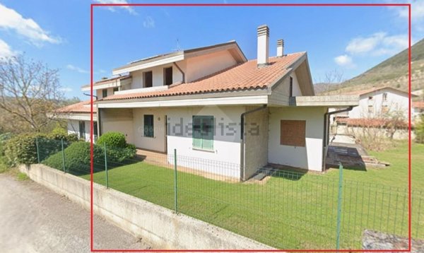 casa indipendente in vendita a Gubbio