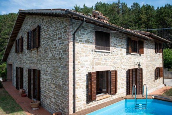 casa indipendente in vendita a Gubbio