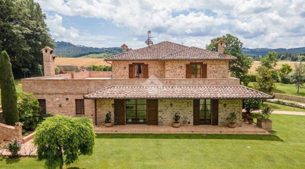 casa indipendente in vendita a Gubbio in zona Cipolleto