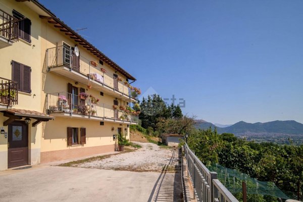 appartamento in vendita a Gubbio in zona San Martino in Colle