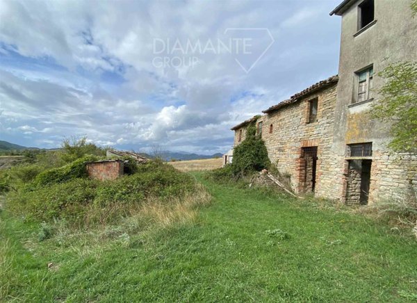 casa indipendente in vendita a Gubbio