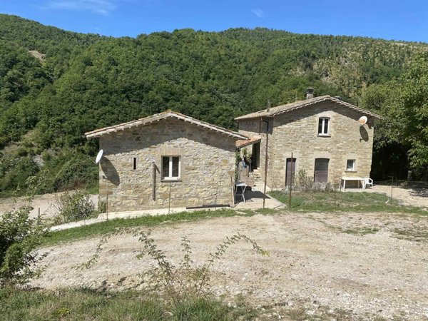 azienda agricola in vendita a Gubbio
