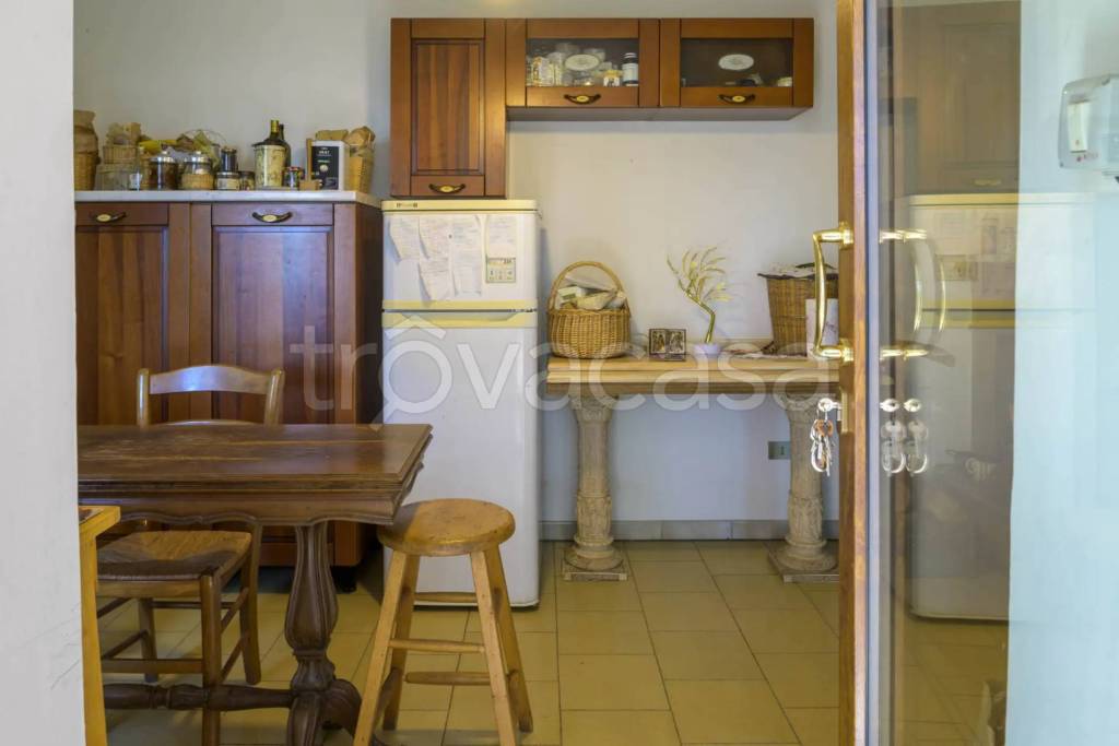 casa indipendente in vendita a Gubbio in zona Padule