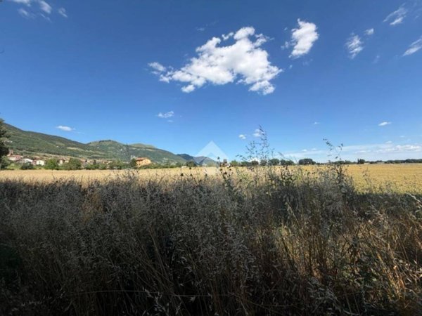 terreno in vendita a Gubbio