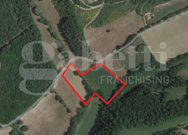 terreno in vendita a Gubbio in zona San Martino in Colle