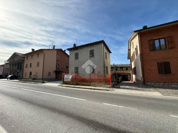 casa indipendente in vendita a Gubbio in zona San Marco