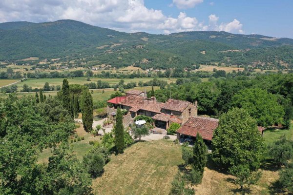 casa indipendente in vendita a Lisciano Niccone