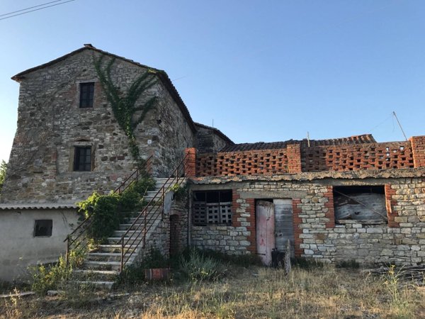 casa indipendente in vendita a Lisciano Niccone