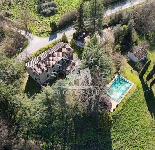 casa indipendente in vendita a Lisciano Niccone