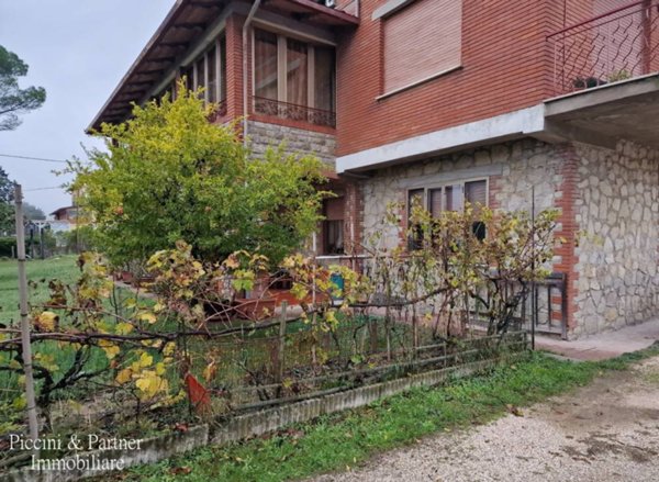 appartamento in vendita a Lisciano Niccone in zona Gosparini